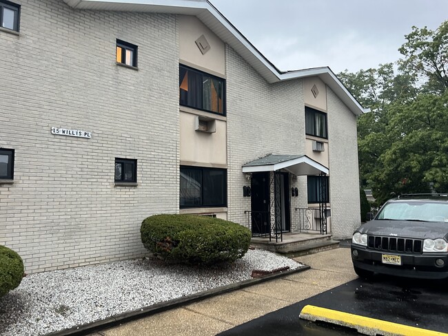 15 Willis Place unit Rymi Real estate, Keansburg, NJ 07734 - photo 4