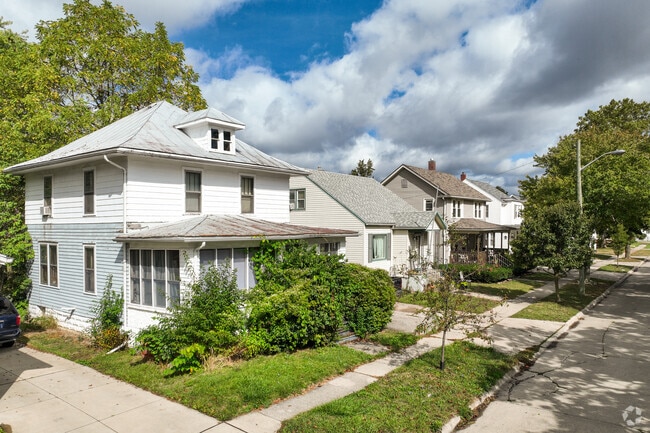 Well-kept older homes line the streets of Northeast Monroe.