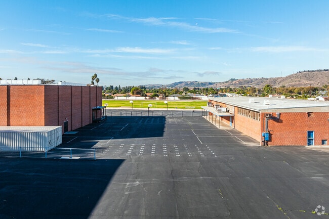 Marshall Middle School serves students in grades 6-8.