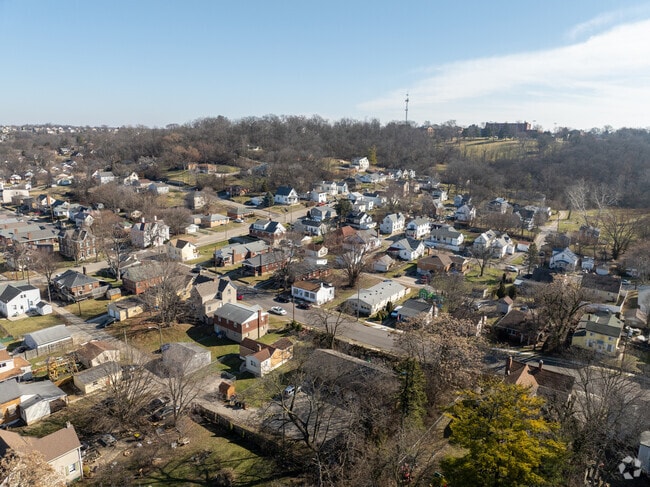 An aerial view of Reading showing how much of the area is built on a hill.