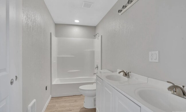 924 3rd St unit 1, Rupert, ID 83350 - photo 6