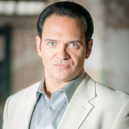 Agent Photo