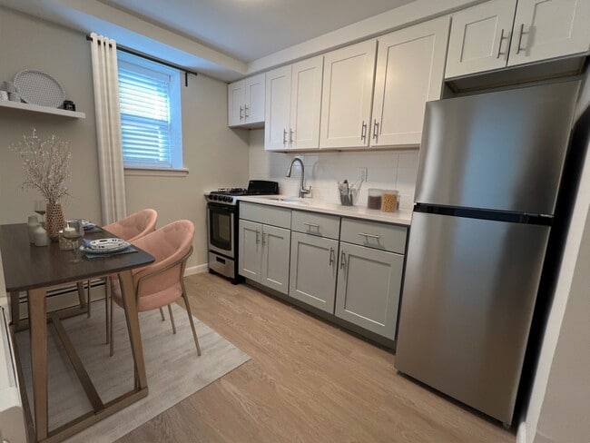 319 E Broadway, Long Beach, NY 11561 - photo 7