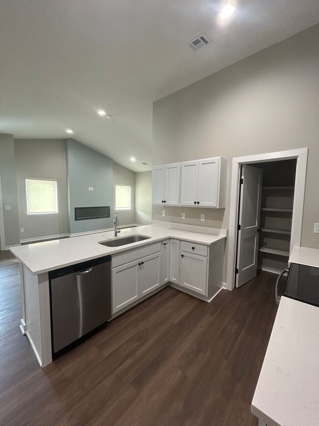 1965 Cody Ln, Goddard, KS 67052