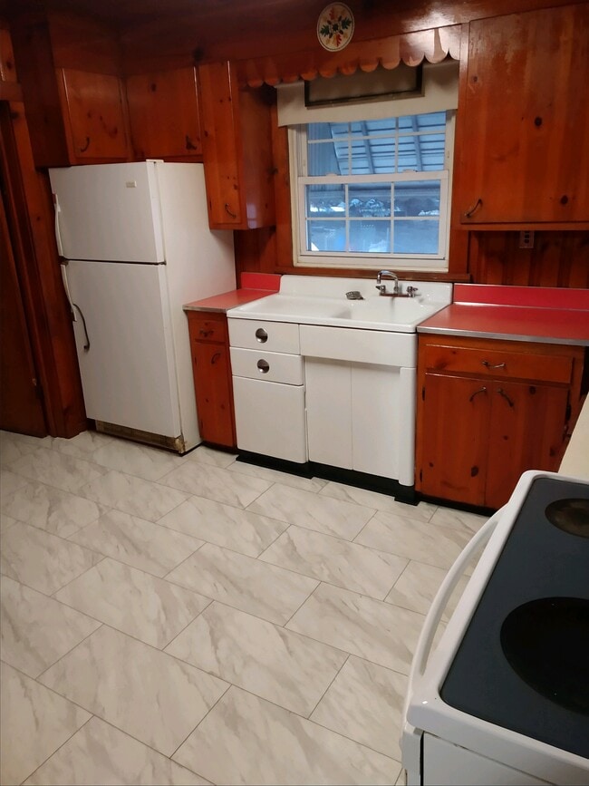 1357 N Main Ave Unit 2nd flr, Scranton, PA 18508