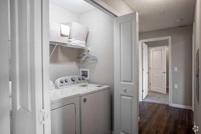 The Stratton, Columbus, OH 43228 - photo 7