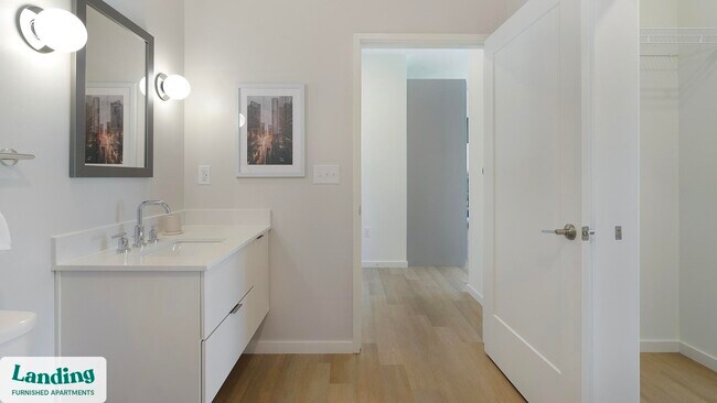 311 W Corporation St unit 3-212.1409562, Durham, NC 27701 - photo 2