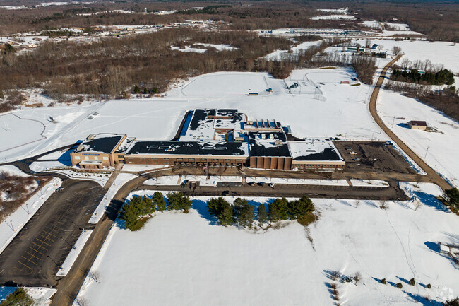 The front of Pulaski High School in Pulaski can be seen in this photo.