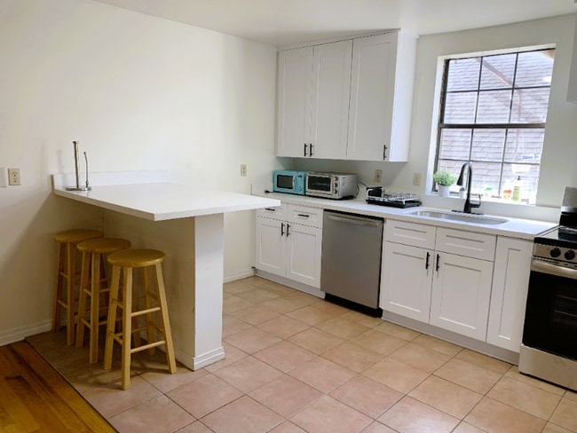 7100 Zimpel St unit C, New Orleans, LA 70118 - photo 3