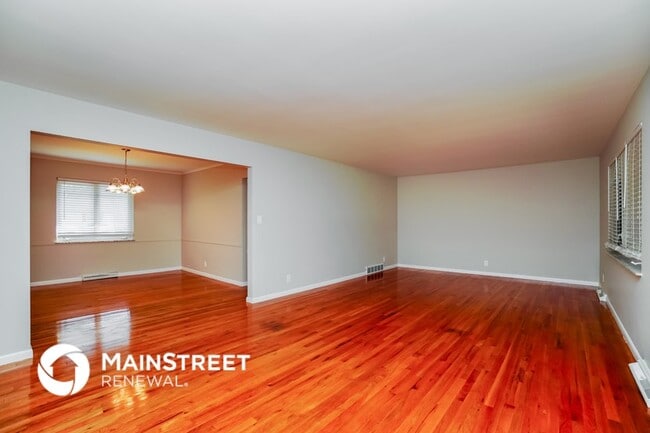 9548 Brookside Dr, Pickerington, OH 43147 - photo 5