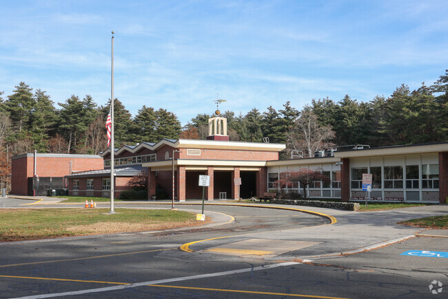 The Steward Elementary School serves students in grades PreK-3 in Topsfield, MA.