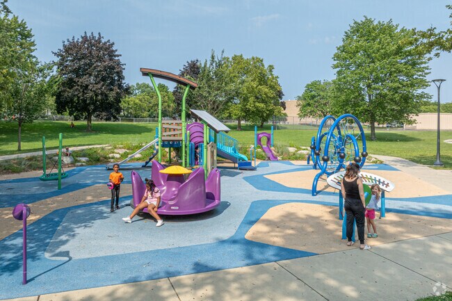 Ottawa Hills Park has playground equipment for Grand Rapids kids to enjoy.