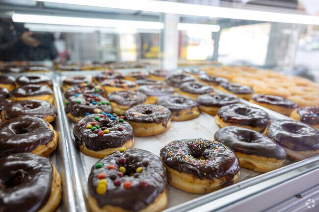 Tute’s Bakery and Taqueria has fresh donuts made daily.