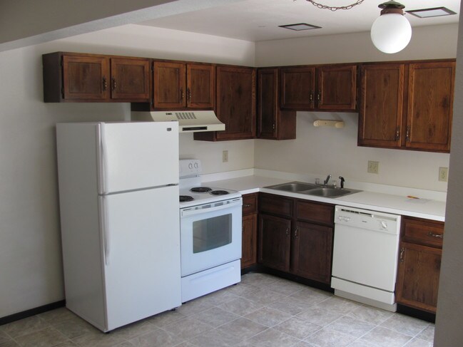 306 Van Buren St unit 1, Rock Springs, WY 82901 - photo 5