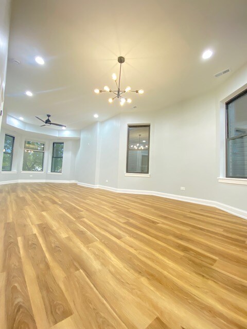 1305 E 69th St unit 2, Chicago, IL 60637 - photo 1