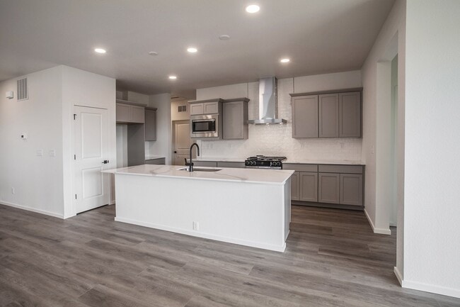 6071 Red Barn Rd, Timnath, CO 80547 - photo 6