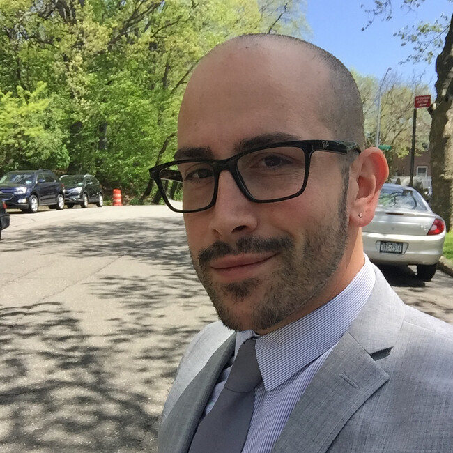 Agent Photo