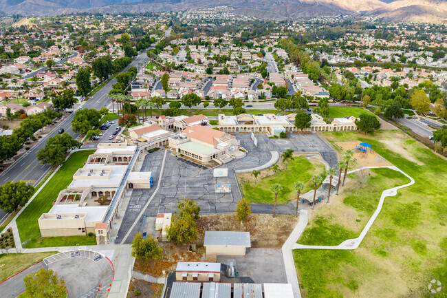 Arroyo Verde Elementary School has an expansive campus.