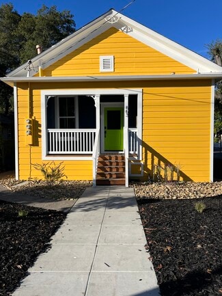 663 Tupper St, Santa Rosa, CA 95404