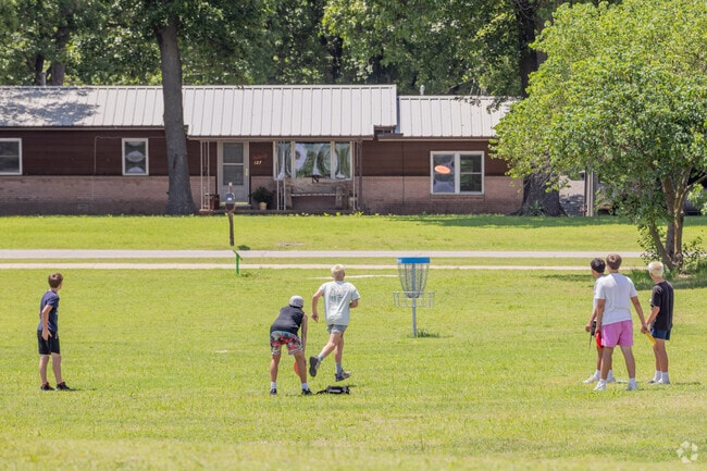 Peters Park in Perkins near Tryon offers fun disc golf for kids to enjoy.