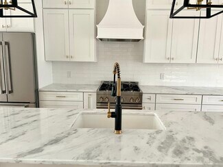 549 E Gwinnett St, Savannah, GA 31401