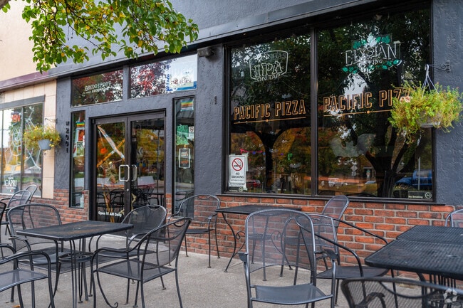 Pizza shops and other restaurants sit within the Brownes Addition neighborhood.