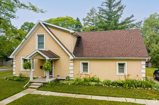 Four-bedroom homes are located in the Bassett Park neighborhood.