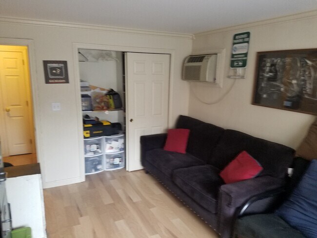 329 Harvard St unit 10, Cambridge, MA 02139 - photo 7