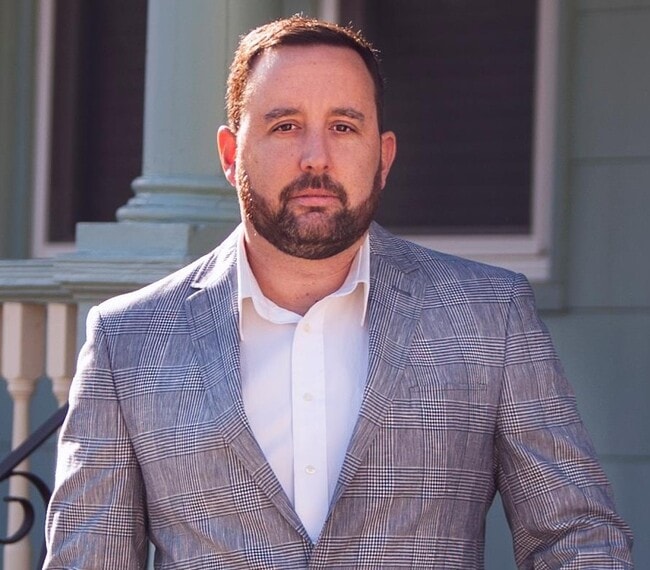 Agent Photo