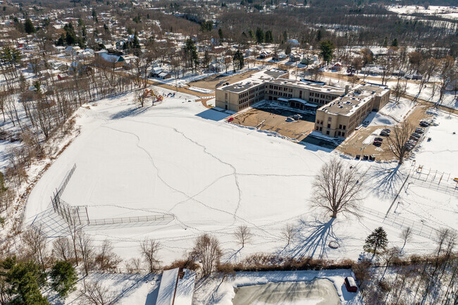 Pulaski Elementary School in Pulaski has a large baseball field.