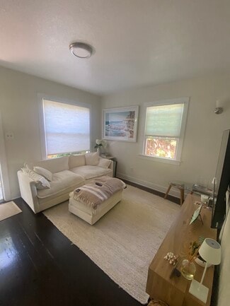 912 1/2 California Ave, Venice, CA 90291