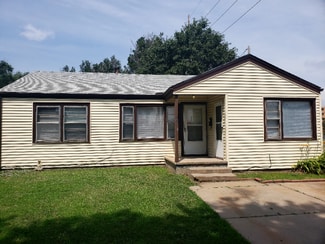 667 N Meridian Ave, Wichita, KS 67203
