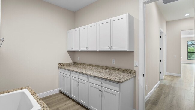 4508 Mondrian Ct, Sarasota, FL 34240 - photo 7