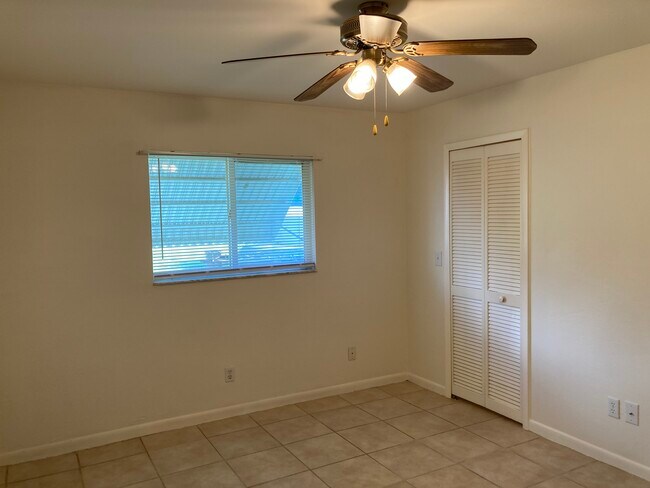 1344 SE 1st Place, Cape Coral, FL 33990 - photo 4