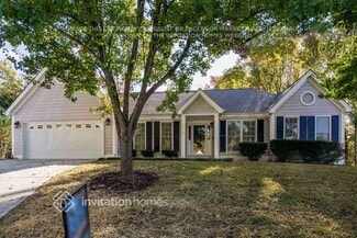 9918 Manbey Ct, Charlotte, NC 28269