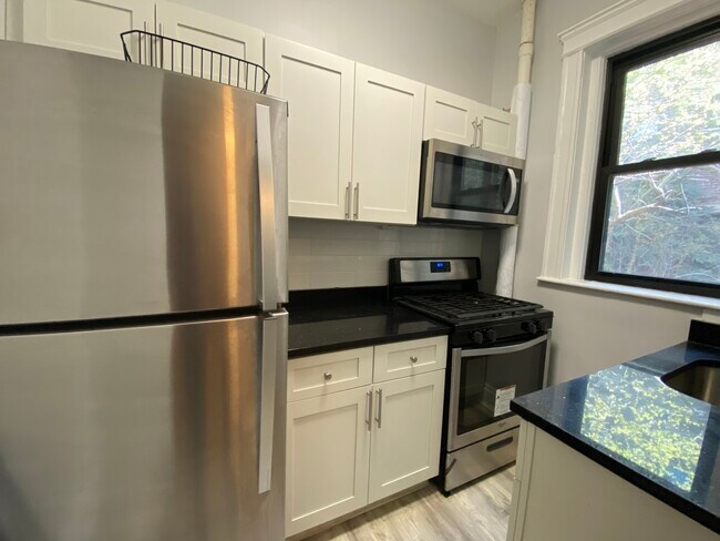 69 Quint Ave unit 4, Allston, MA 02134 - photo 5