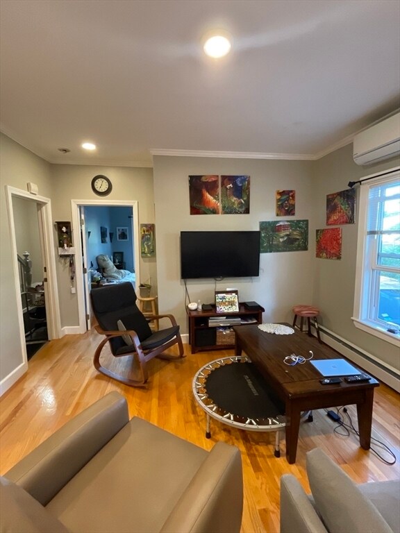 9 Circuit St Unit 1, Medford, MA 02155