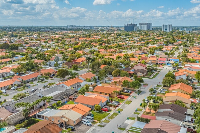 Sweetwater glows red from the lines of Spanish-style roofs lining neighborhood streets.
