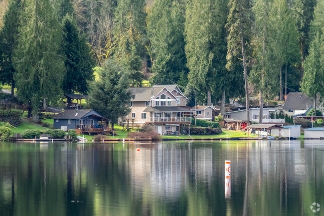 Find stunning waterfront views from one of many amazing homes in Lake Roesiger.