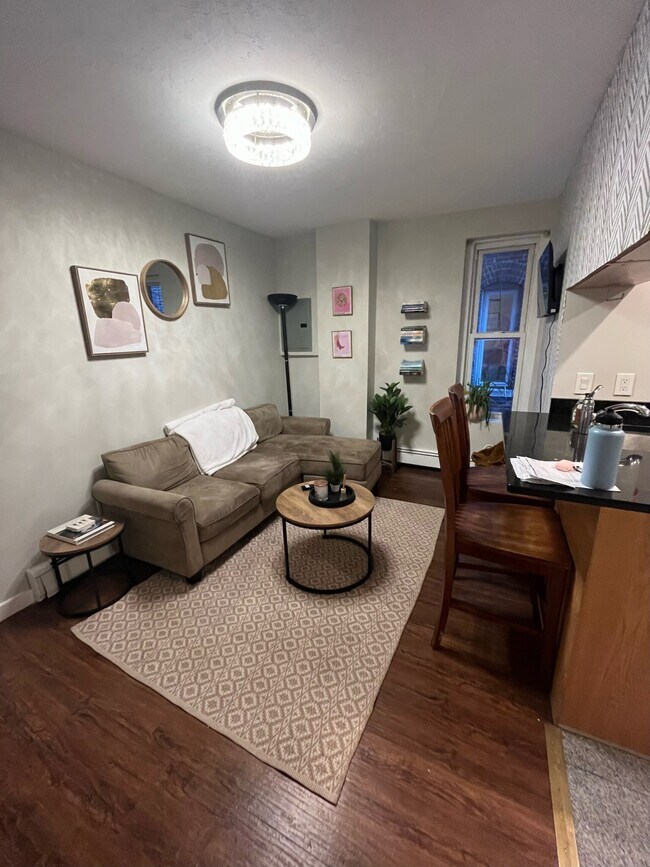 28 Fleet St unit B, Boston, MA 02113 - photo 4