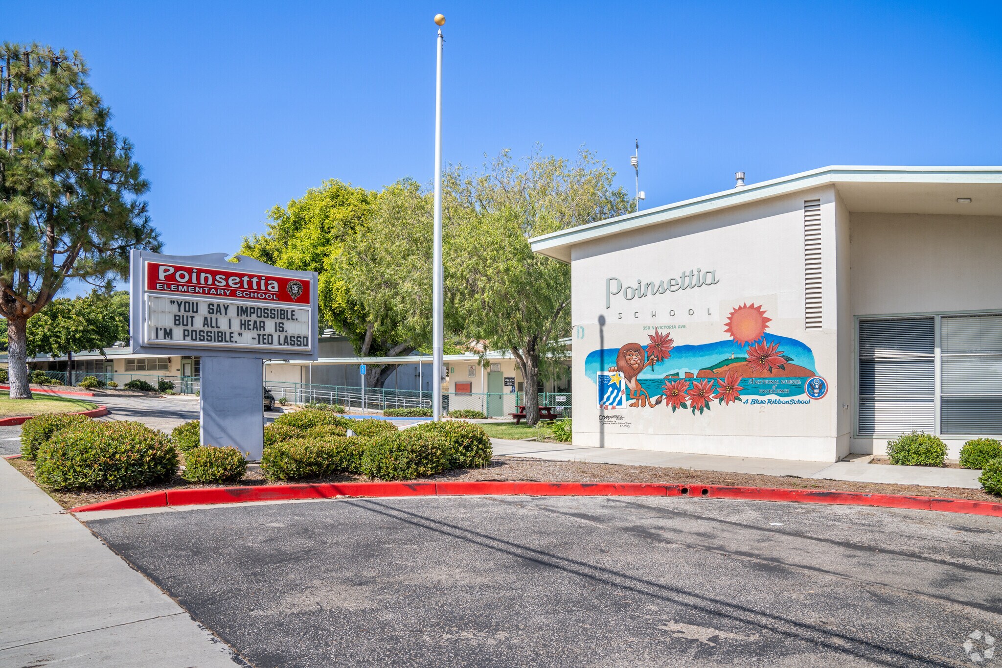 Poinsettia Elementary School serves elementary students in Ventura, Ca.
