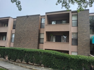 18 Shrewsbury Green Dr, Shrewsbury, MA 01545