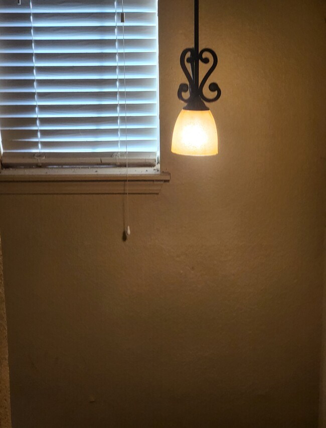 14427 N Pennsylvania Ave unit 24D, Oklahoma City, OK 73134 - photo 5