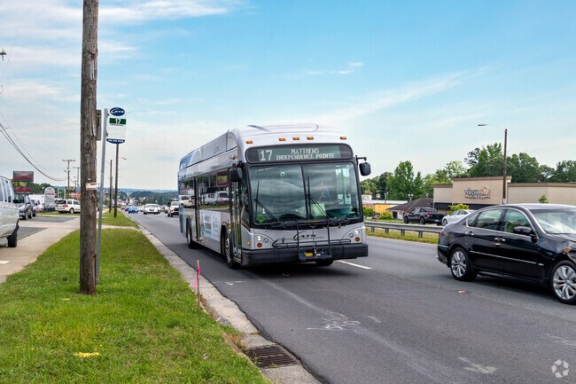 Idlewild South locals have easy access to the CATS bus system along Independence Blvd.