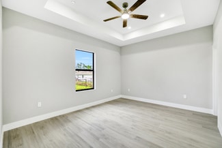 4844-4846 30th St SW Unit 4844, Lehigh Acres, FL 33973
