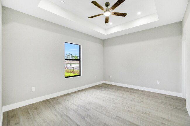 4844-4846 30th St SW unit 4844, Lehigh Acres, FL 33973 - photo 4