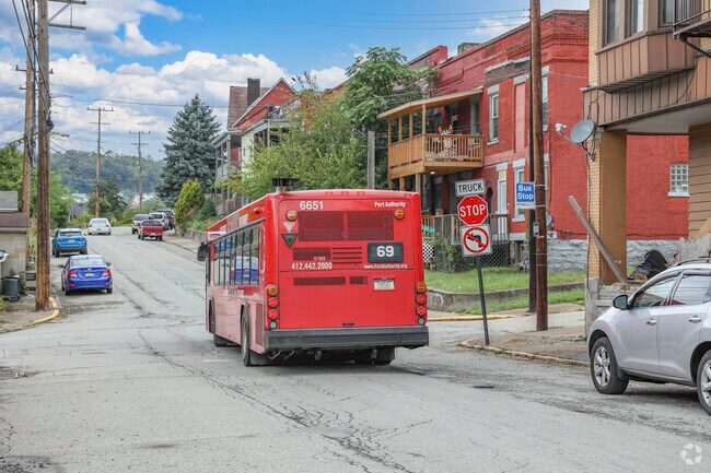The Port Authority bus makes commuting inside and out of Wilmerding a breeze.