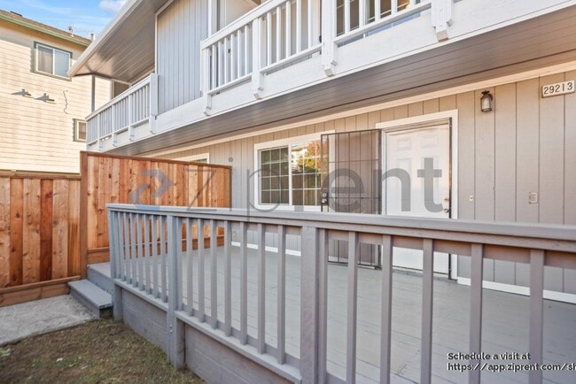 29213 Dixon St, Hayward, CA 94544 - photo 4