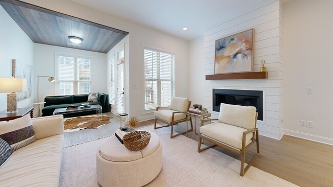 247 Franklin Rd, Atlanta, GA 30342 - photo 2