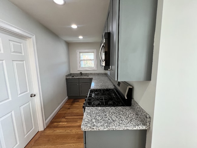 63 Jastram St unit 2, Providence, RI 02908 - photo 6